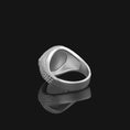 Bild in Galerie-Betrachter laden, Silver Dragon Eye Ring - Gothic Jewelry, Unique Fantasy Ring, Edgy Men's Jewelry, Mystical Gift