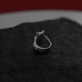 Load image into Gallery viewer, Wolf Head Ring