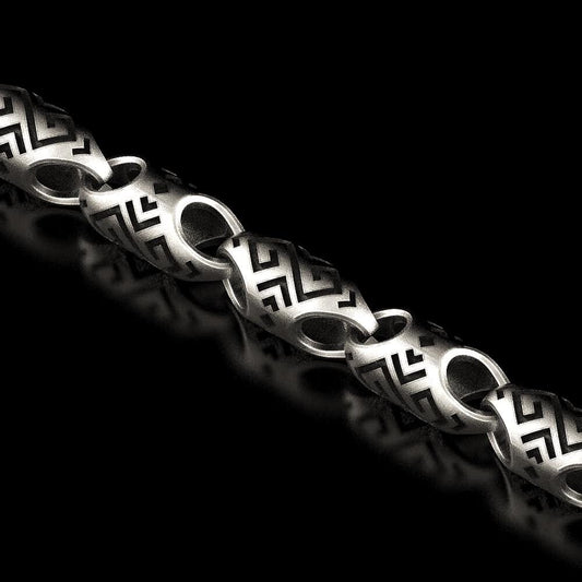 Tribal engraved chain necklace close-up – oxidized silver finish