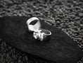 Load image into Gallery viewer, Camera Ring for Photographers – Sterling Silver DSLR-Inspired Ring for Photography Lovers, Creatives & Gift for Him