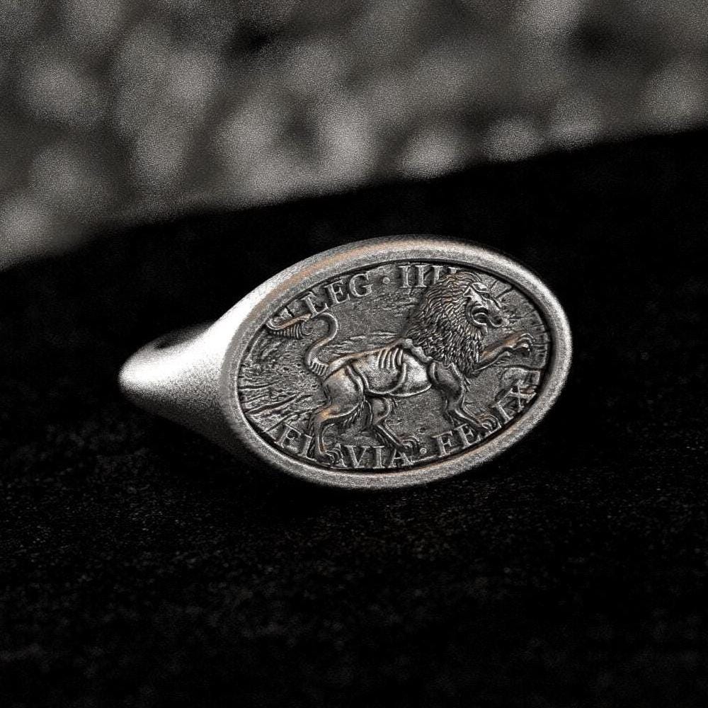 Roman Legion Ring – LEG III Flavia Felix Antique-Style Signet Ring, Ancient Roman Military Jewelry, Men’s Sterling Silver Gift