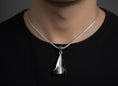 Bild in Galerie-Betrachter laden, Origami Airplane Pendant