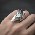 Bild in Galerie-Betrachter laden, Anubis Ring