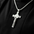Bild in Galerie-Betrachter laden, St. Benedict Crucifix Pendant
