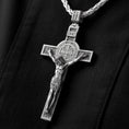 Bild in Galerie-Betrachter laden, St. Benedict Crucifix Pendant