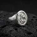 Load image into Gallery viewer, Lion Signet Ring