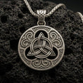 Load image into Gallery viewer, Celtic Triquetra Pendant