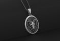 Bild in Galerie-Betrachter laden, Goat Pendant