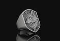 Load image into Gallery viewer, Wolf Ring