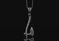 Bild in Galerie-Betrachter laden, Leviathan Axe Pendant Oxidized Finish