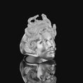 Bild in Galerie-Betrachter laden, Medusa Ring Polished Finish