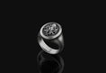 Load image into Gallery viewer, Octopus Signet Ring