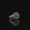 Bild in Galerie-Betrachter laden, Compass Ring Oxidized Finish
