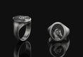 Load image into Gallery viewer, Horse Signet Ring
