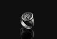 Load image into Gallery viewer, Horse Signet Ring