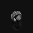 Bild in Galerie-Betrachter laden, Skulls Band - Adjustable

