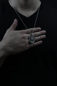Load image into Gallery viewer, Jesus Pendant
