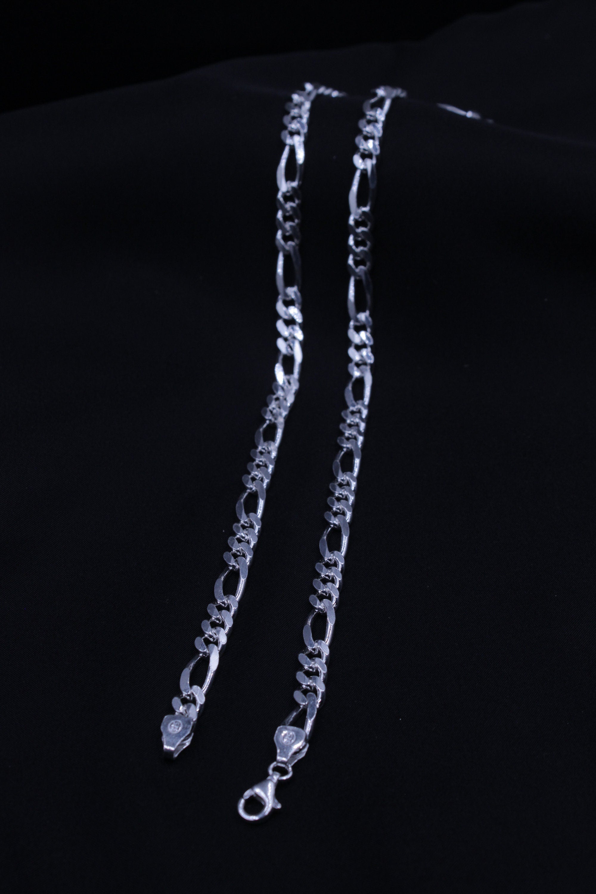 Figaro Chain
