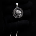 Bild in Galerie-Betrachter laden, Spartan Helmet Handmade Silver Necklace, Spartan Helmet Silver Men Jewelry, Spartan Helmet Sterling Silver Pendant, Ancient Greece Men Gift
