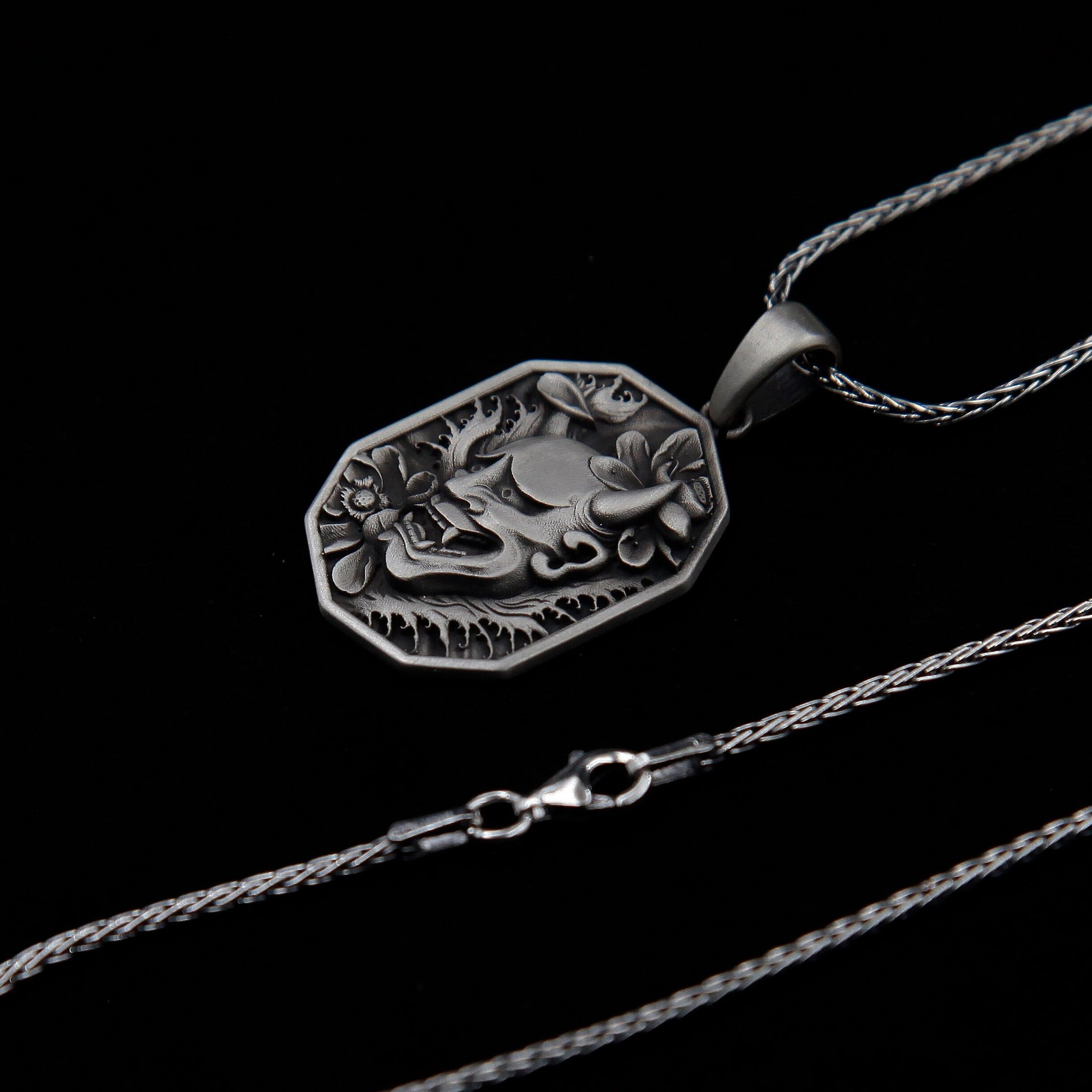 Hannya Necklace, Necklace For Men, Hannya Pendant, Demon, Hannya, Samurai Mask Pendant, Oni Necklace, Japanese Mythology