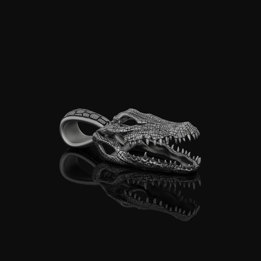 Silver Crocodile Head Skull Necklace - Gothic Lizard Pendant, Menacing Reptile Charm, Dark Style Exotic Predator Gift