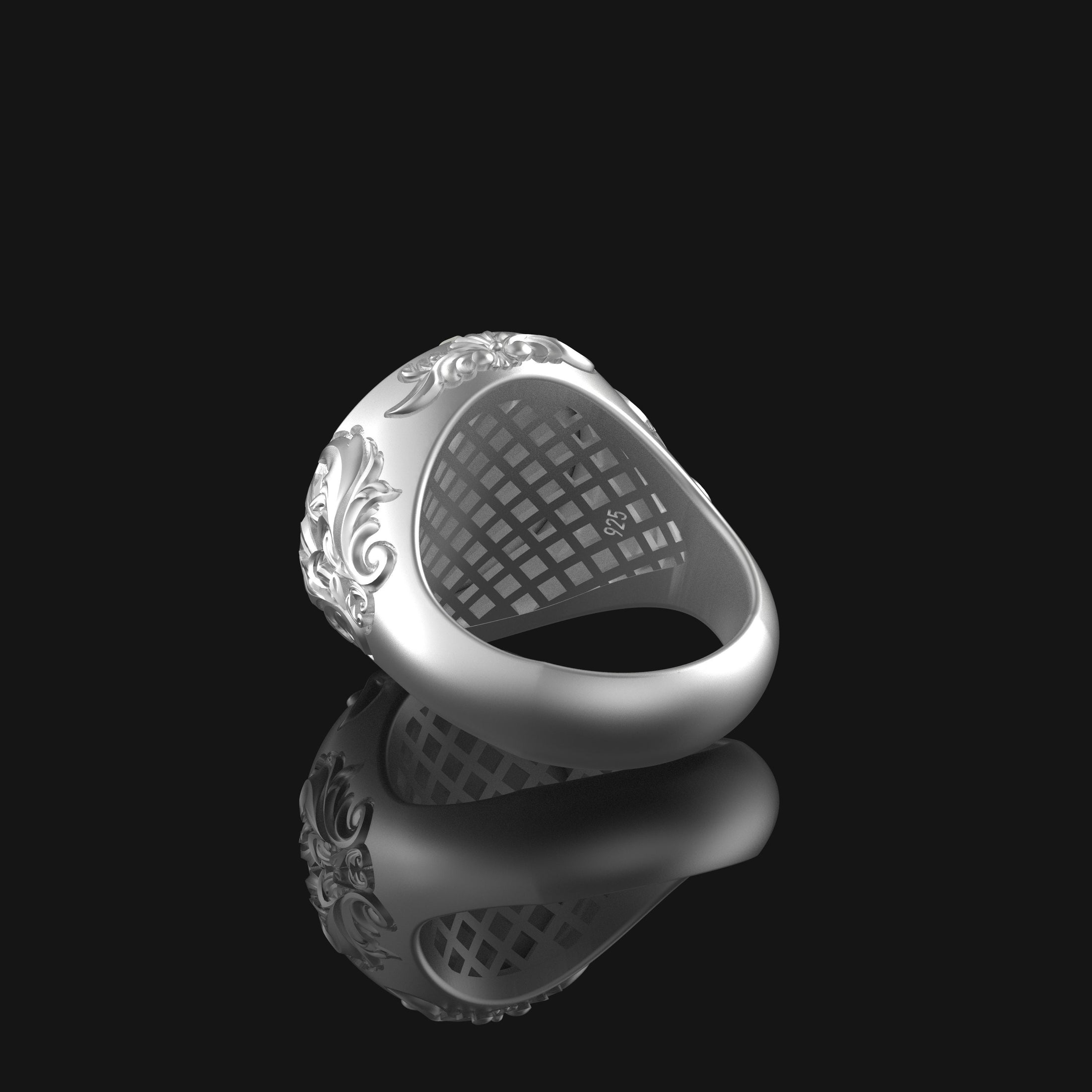 Silver Griffon Ring - Mythical Griffin Jewelry, Unique Gryphon Accessory, Elegant Fantasy Gift