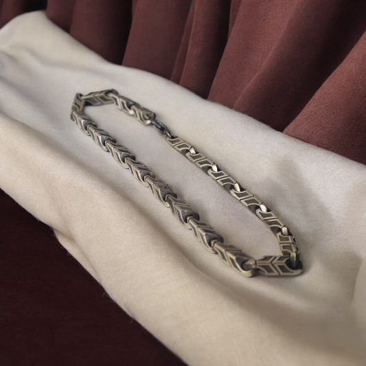 Men's Silver Chain Bracelet - Stylish Masculine Jewelry, Elegant Accessory, Perfect Gift for Him