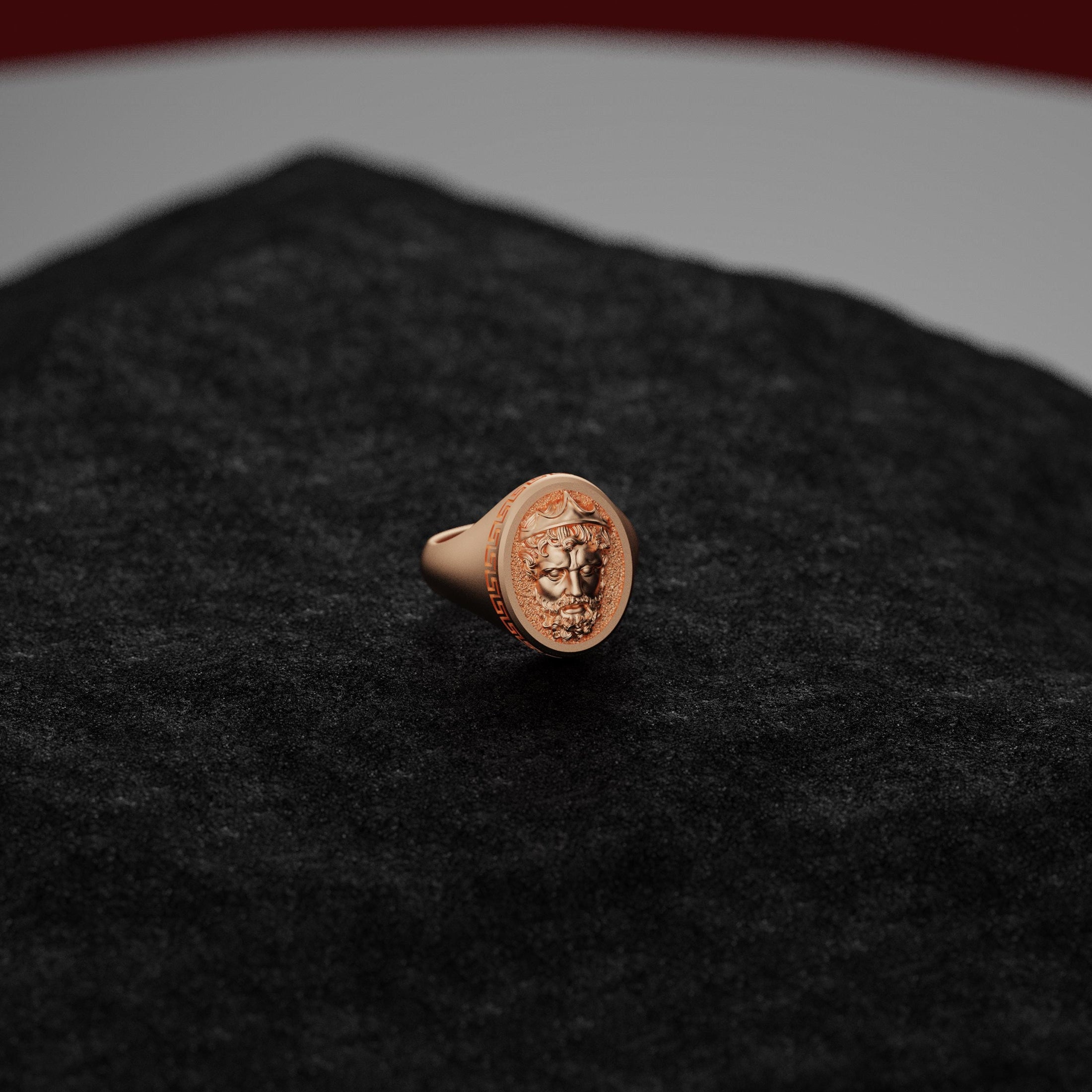 Zeus Ring