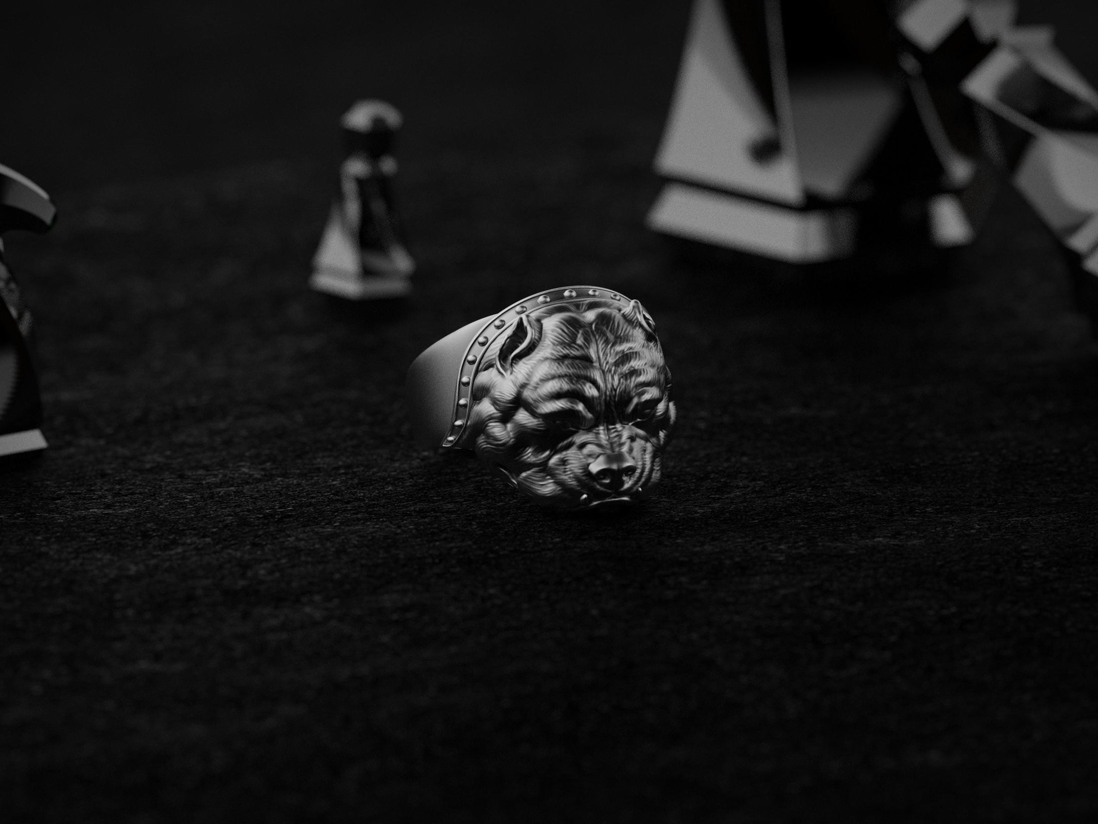 Close-up of the sterling silver bulldog ring with realistic breed features.
