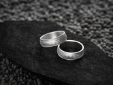 Statement men&#39;s wedding ring,