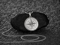 Bild in Galerie-Betrachter laden, Rhodium plated personalized compass pendant necklace with chain

