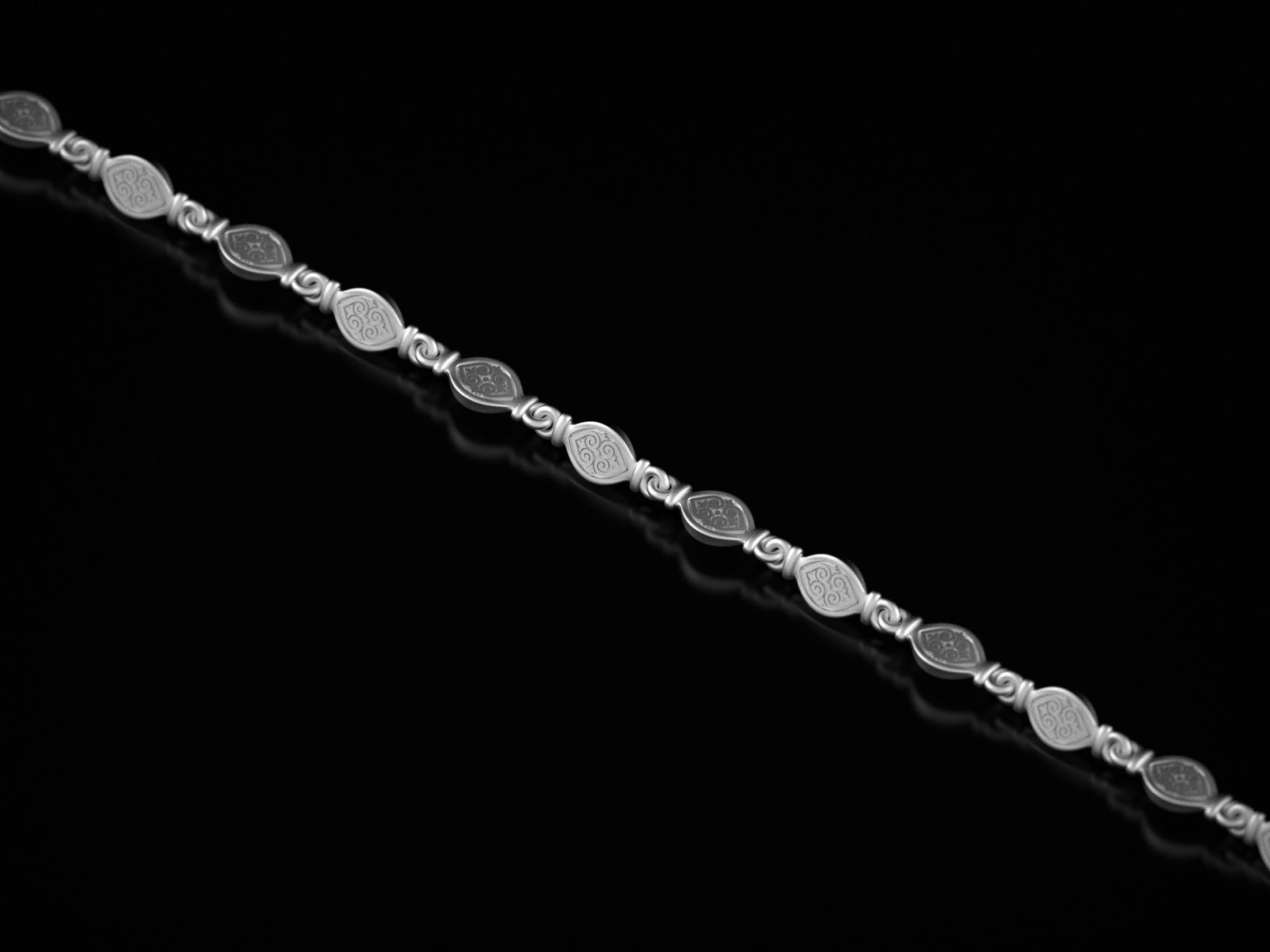 Rhodium plated 925 silver tribal pattern necklace,