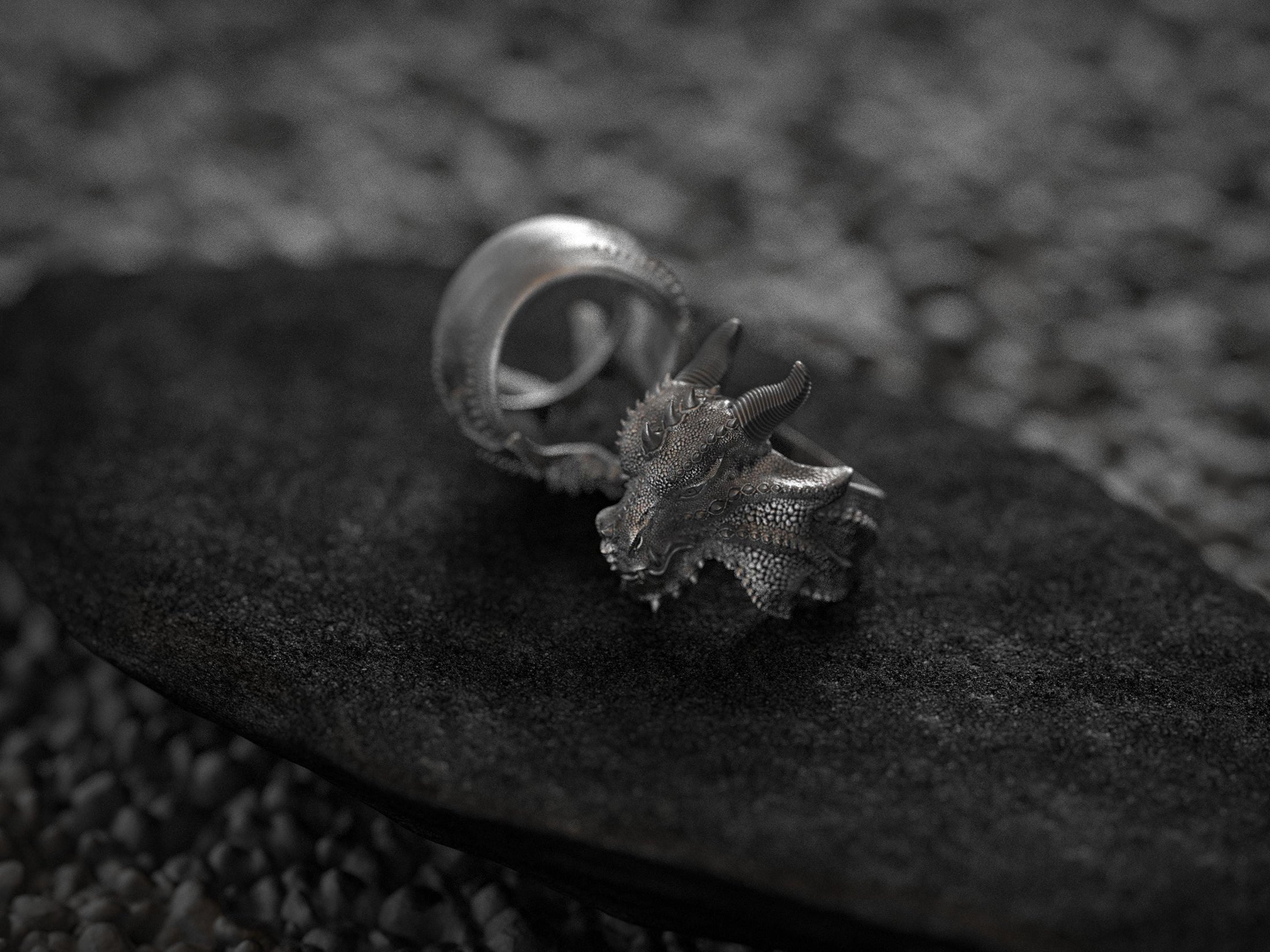 Dragon Wyrm Scales Sterling Silver Statement Ring | Fantasy Dragon Head Jewelry Unisex Gothic Band