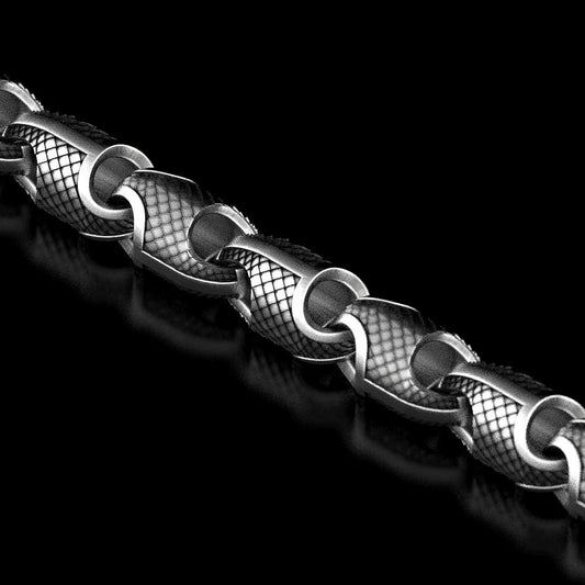 Sterling silver necklace with fish scale pattern links,