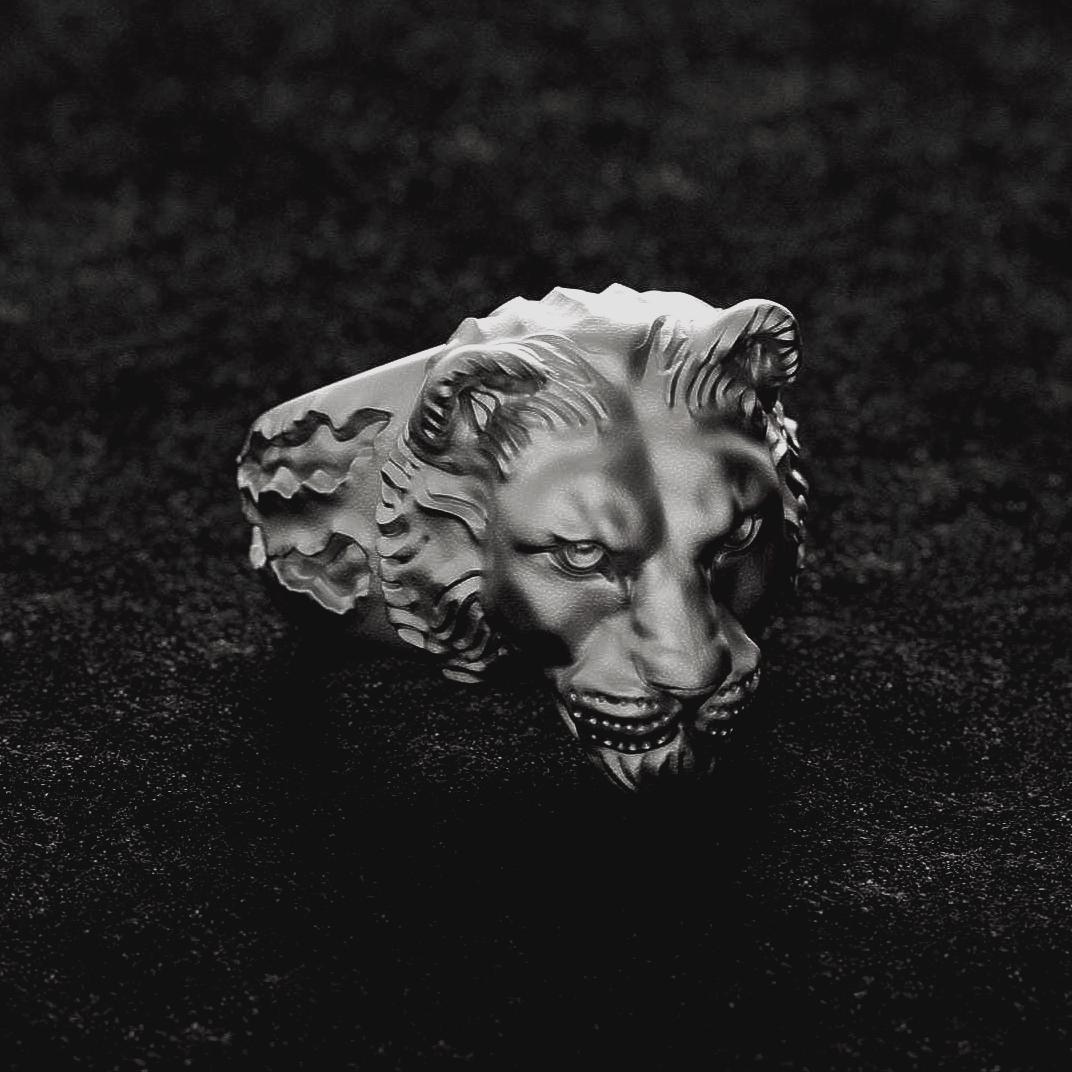 Lioness Ring