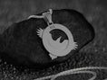 Bild in Galerie-Betrachter laden, Celtic Eagle Pendant
