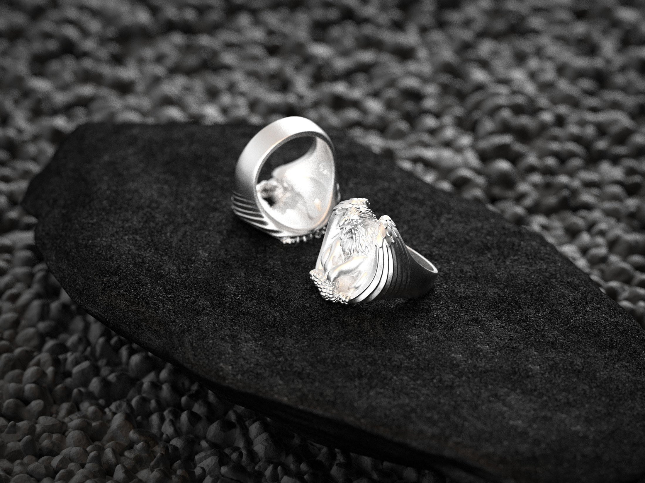 Griffin Guardian Silver Signet Ring – Mythical Beast Jewelry Unisex Divine Guidance Traveler Ring