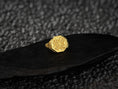 Bild in Galerie-Betrachter laden, Gold plated Maltese Cross Ring highlighting symbolic star arms
