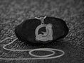 Bild in Galerie-Betrachter laden, Celtic Eagle Pendant
