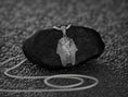 Bild in Galerie-Betrachter laden, Pharaoh Pendant
