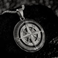 Bild in Galerie-Betrachter laden, Close-up of 925 sterling silver personalized compass pendant necklace
