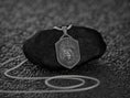 Bild in Galerie-Betrachter laden, Tribal Lion Pendant
