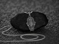 Bild in Galerie-Betrachter laden, Ganesha Pendant - Engravable
