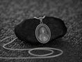 Bild in Galerie-Betrachter laden, Spinning St Francis Pendant - Engravable
