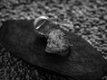 Bild in Galerie-Betrachter laden, Smoke Skull Ring – Gothic Biker Jewelry, Sterling Silver Skull Band, Dark Smoke Flames Ring, Punk Rock Statement Ring
