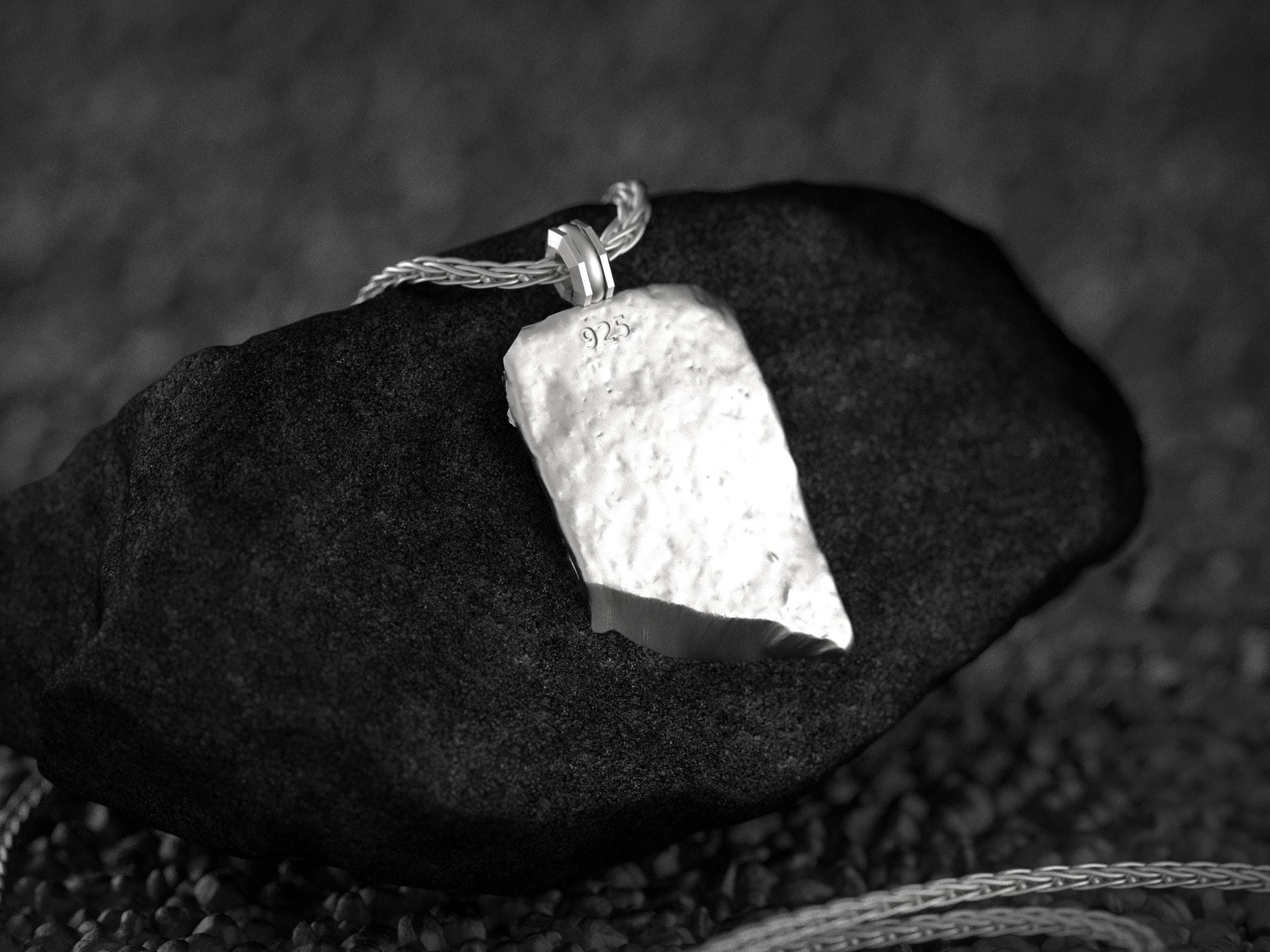 Mani Norse Moon God Pendant Viking Lunar Deity Necklace Nordic Mythology Jewelry Crescent Symbol Talisman Celestial Amulet for Men