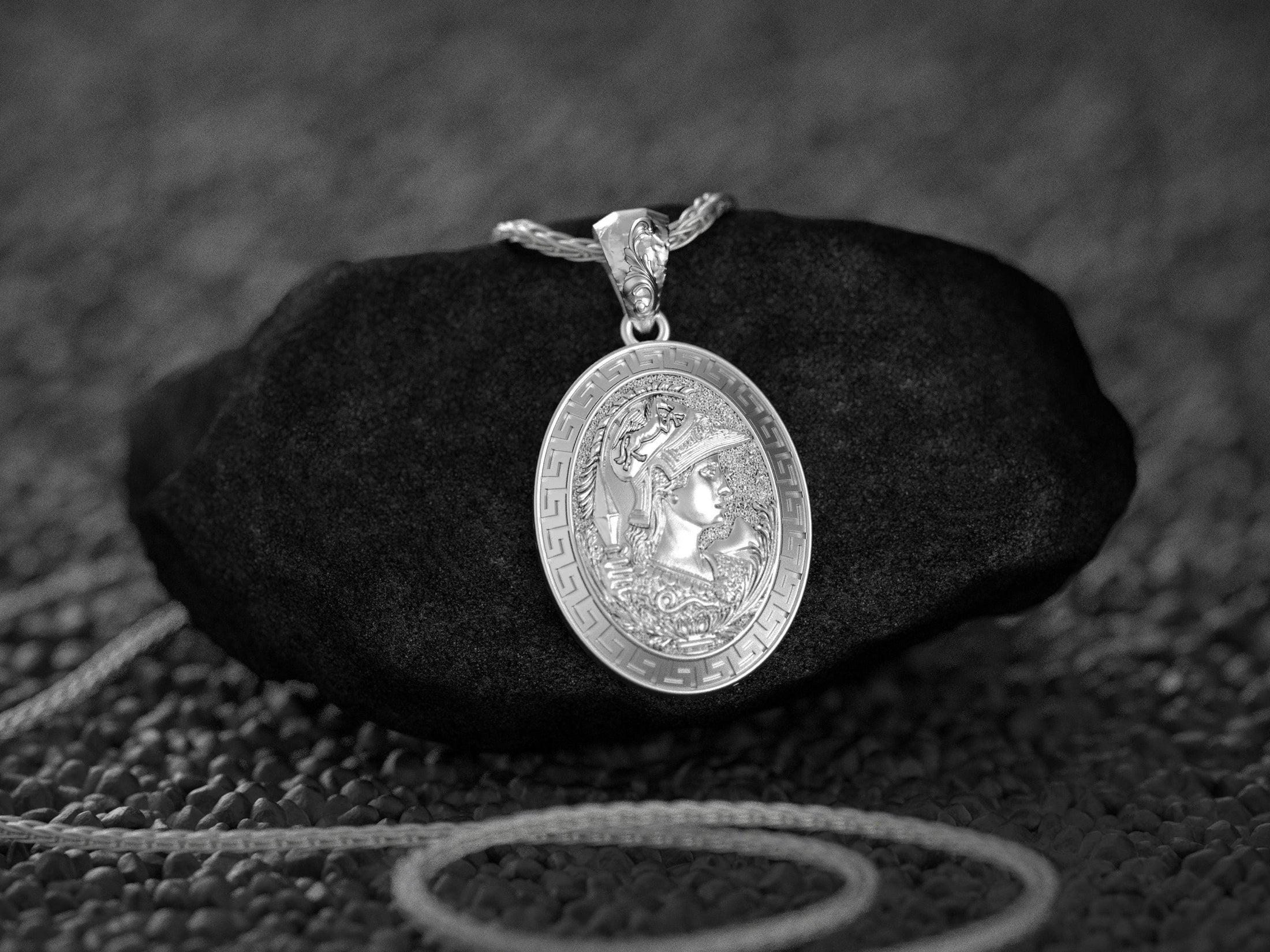 Minerva Pendant