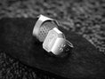 Bild in Galerie-Betrachter laden, Lady of Guadalupe Ring
