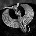 Bild in Galerie-Betrachter laden, Sphinx Pendant
