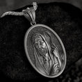 Bild in Galerie-Betrachter laden, Jesus Pendant
